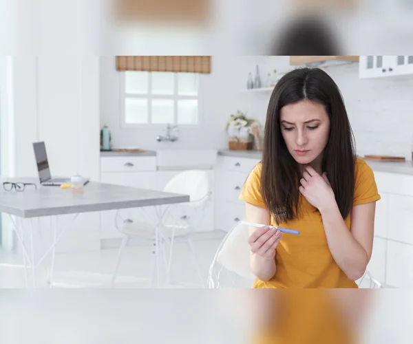 HIGH RISK AND NORMAL PREGNANCY